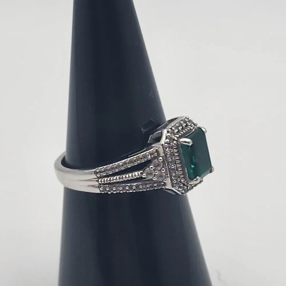 Renaissance Jewelry Lab Created Emerald & White Sapphire Sterling Silver Ring